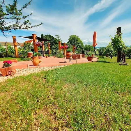 Linczi Ház Apartamento *